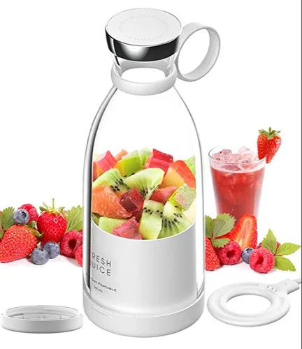Portable Blender, USB Rechargeable Mini Juicer Blender.